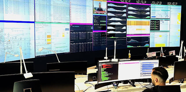 22:51: Droht der digitale Blackout? | Arte | 11/8 2025