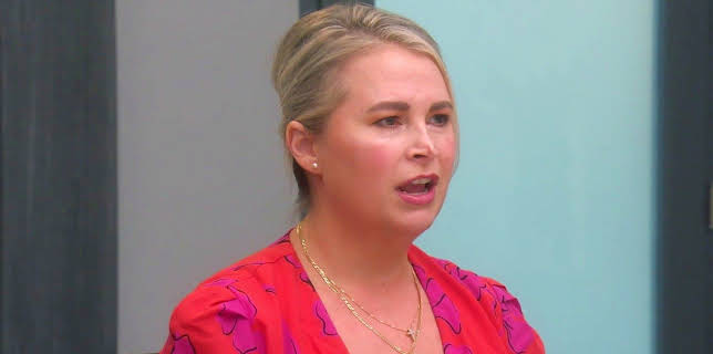 22:10: Verpfuscht - Ein Fall für die Beauty-Docs | Sixx | 1/30 2026