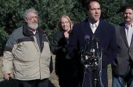 Web of Make Believe: Death, Lies and the Internet: A Murder in D.C.