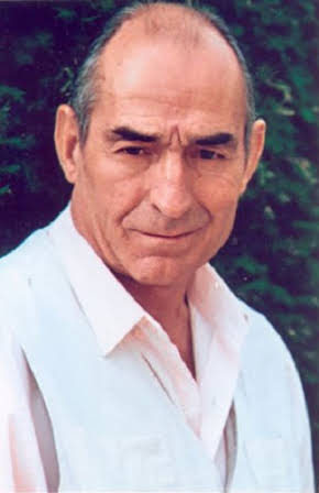 Saturnino García as 