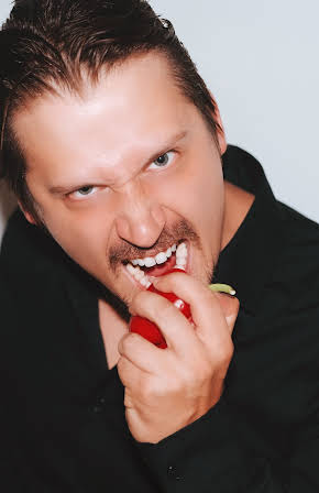 Joffrey Verbruggen as 