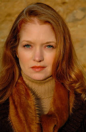 Lisa Vachon as 