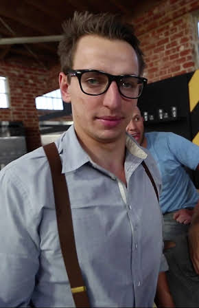 Vitaly Zdorovetskiy as 