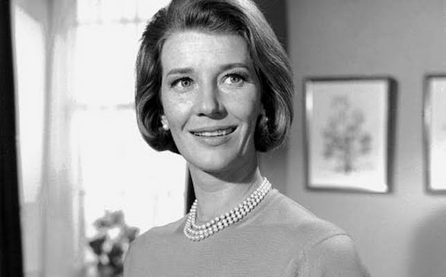 Lois Maxwell
