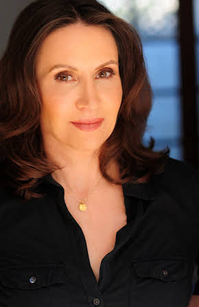 Larissa Laskin as 