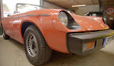 Bangers & Cash (S3 E1)