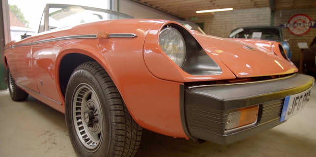 1:00 AM: Bangers & Cash (S3 E1) (S3) | Yesterday | 12/8 2025