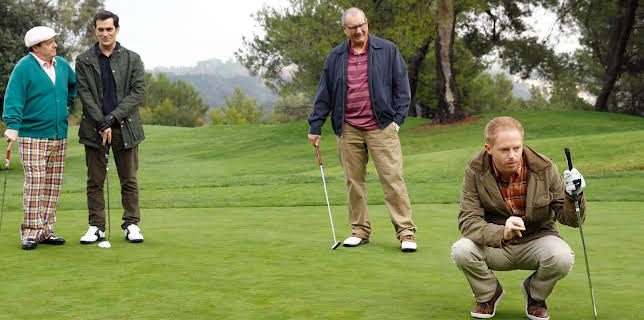 11:00 AM: Modern Family | E4 | 11/4 2025