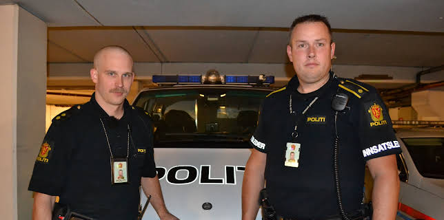 17:05: Nattpatruljen (S2 E38) (S2) | MAX | 12/17 2025