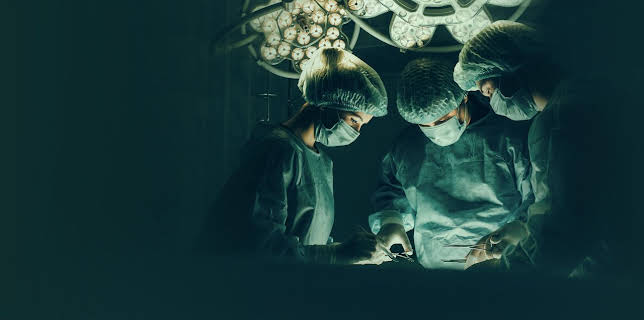 9:00 PM: Surgeons: A Matter of Life or Death (S3 E3) (S3) | Channel 5 | 1/21 2026