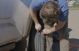 Dirt Every Day Extra, Season 1: Tech Tip: How to Plug a Tire
