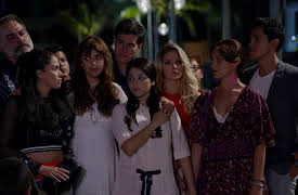 Hijas De La Luna y La Familia... Cambió season-1: Hijas de la Luna y La Familia... Cambió Capítulo 16