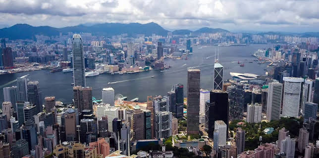 10:24: Richard Hammond's Big (S1 E9) (S1) | Discovery Science | 12/16 2025