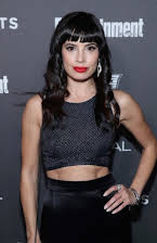 Jenna Lyng Adams som 