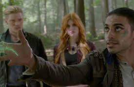 Shadowhunters Season 1: This World Inverted