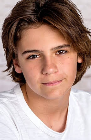Lincoln Melcher as 