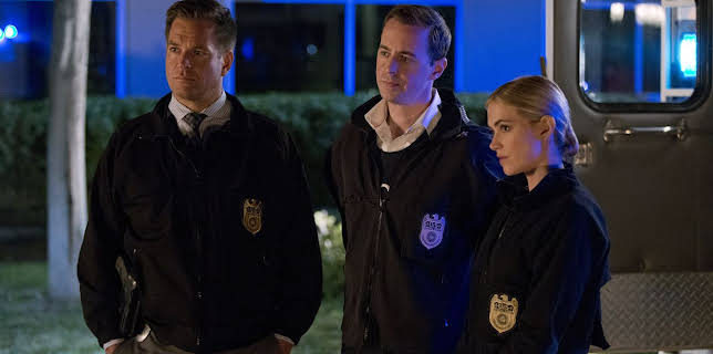 10:00 AM: NCIS (S13 E4) (S13) | 5 USA | 10/30 2025