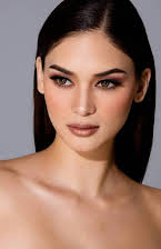 Pia Wurtzbach as 