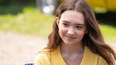 15:15: Holly Hobbie: Farfarbomba | NRK Super | 4/19 2026