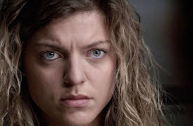 Professor T (Original), Season 1: The Go-Between