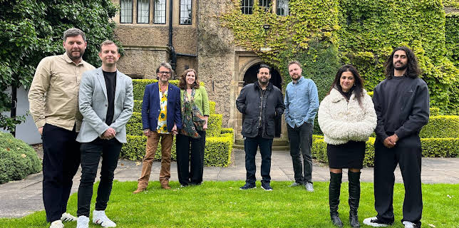 1:30 PM: Four in a Bed | Channel 4 | 1/1 2026