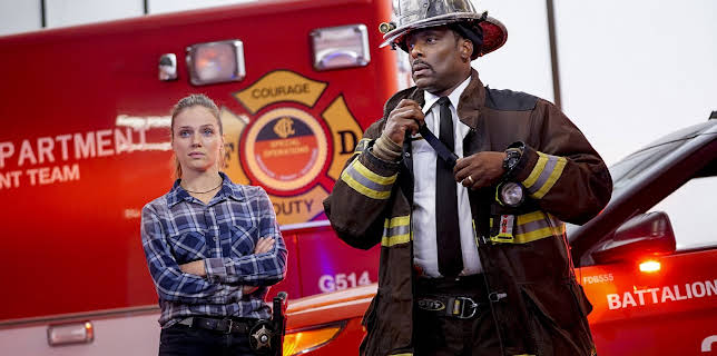 18:15: Chicago Med (S4 E7) (S4) | Viasat Series | 12/11 2025