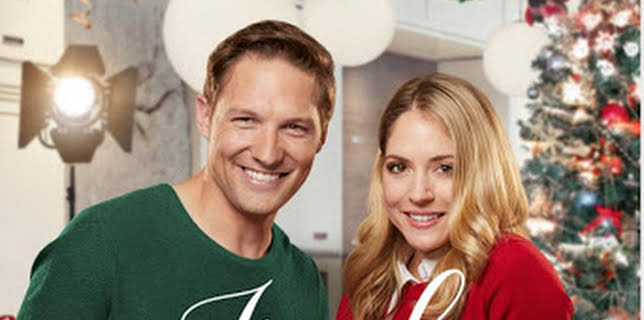 20:00: Jingle Around the Clock (IMDb 6.5) | Kanal 11 | 11/12 2025