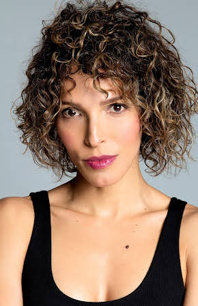 Arlette Torres as 