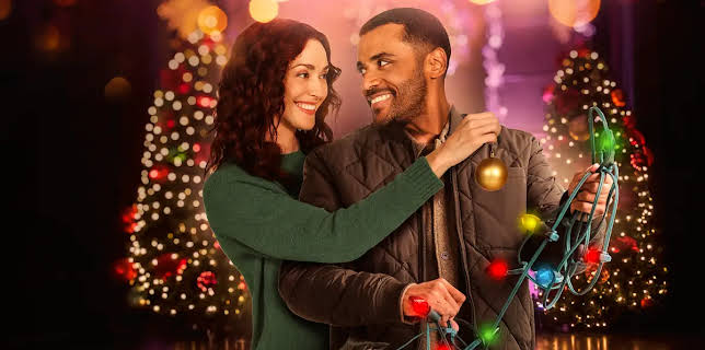 The Christmas Checklist (2023)