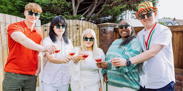 1:20 AM: Come Dine with Me: Teens | E4 | 11/13 2025