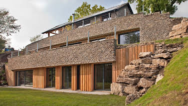 7:55 PM: Grand Designs | More 4 | 8/14 2026