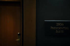 Rum 2806: Anklagelsen: Avsnitt 1