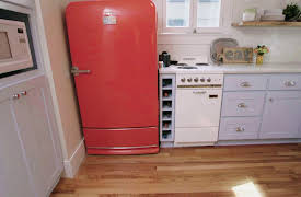 Restoring Charleston, Season 1: Low Country Cottage Unease