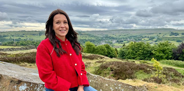 3:00 PM: Escape to the Country (S26) | BBC One East | 2/2 2026