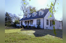 Music City Fix, Season 1: Farmhouse Feels