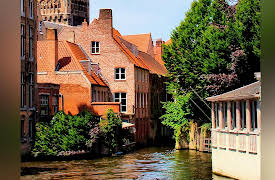 The Great Tours: Experiencing Medieval Europe: Bruges: Built on the Sea and Trade