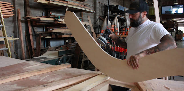 01:30: Animal Cribs (S1 E6) (S1) | Animal Planet | 11/18 2025