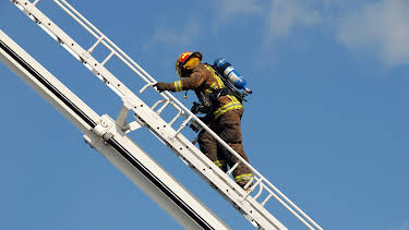 10:24: How It's Made (S26 E7) (S26) | Discovery Science | 5/2 2026