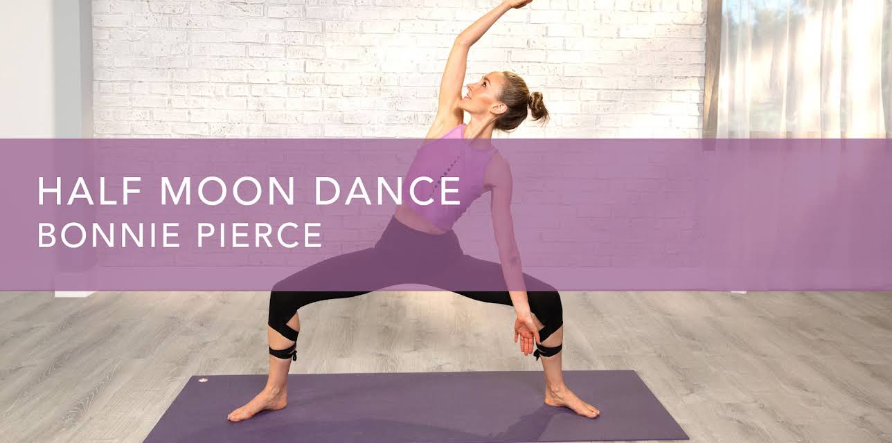 Half Moon Dance (2022)