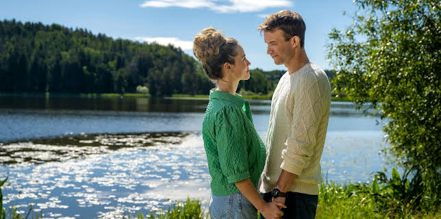 20:15: Inga Lindström: Fliehende Pferde in Sörmland | ZDF | 12/7 2025