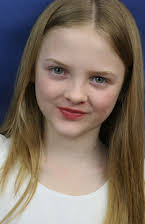 Blake Baumgartner som Madison