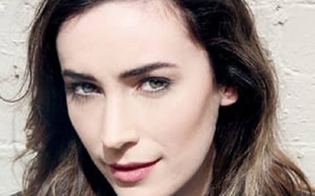 Geraldine Hakewill