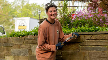 06:00: Salvage Dawgs (S2 E2) (S2) | Discovery Channel | 3/27 2026