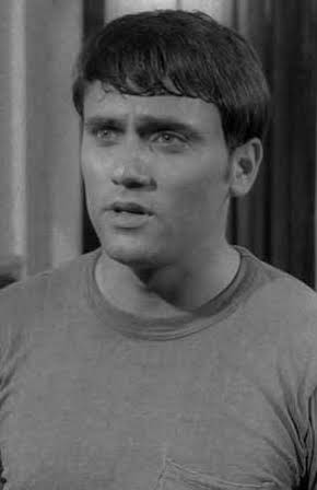 Keith Wayne as 