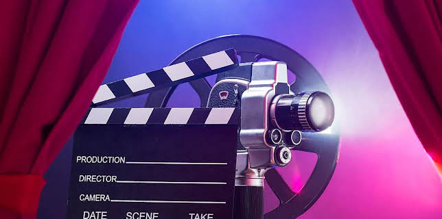 22:00: Premios Jose Maria Forque Premios Forqué 2025 | LA 2 | 12/13 2025