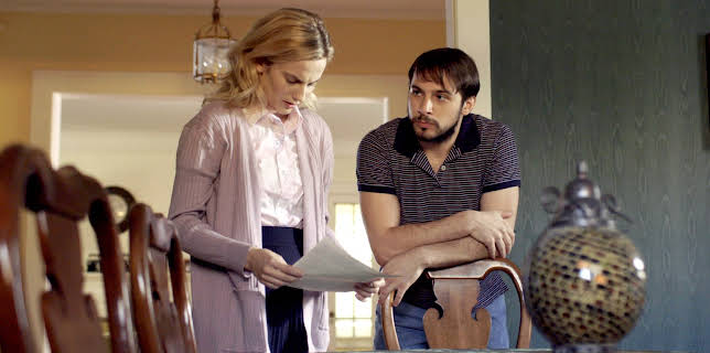 23:30: Der ondskapen bor (S8 E6) (S8) | FEM | 2/18 2026