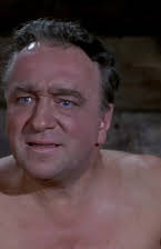 Reginald Beckwith as 