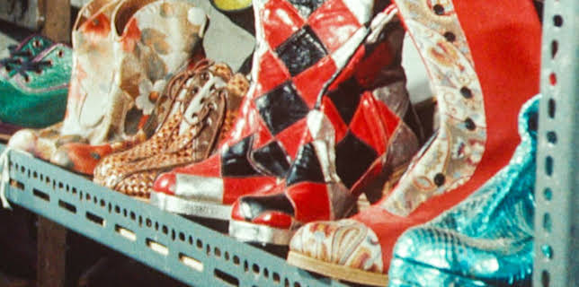 9:00 PM: The 1970s: Those Were The Days (S1 E1) (S1) | 5 Select | 12/25 2025