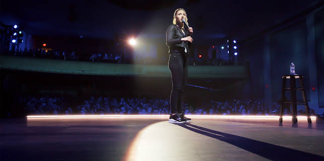 Taylor Tomlinson: Quarter-Life Crisis (2020)