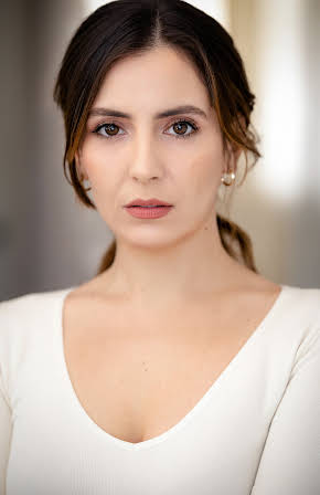 Yaiza Figueroa as 